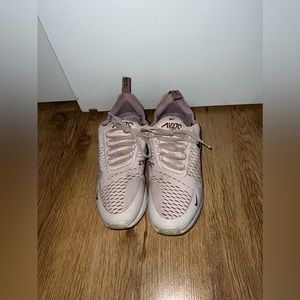 Size 8 Nike pink shoes